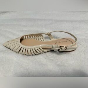 Nine West Women's Cream Slingback Flats/ Pointy Toe / New Size 8